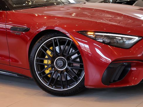 Used 2022 Mercedes-Benz SL 63 AMG 4MATIC image 8
