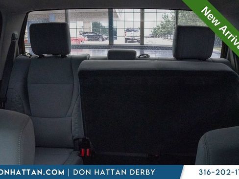 Used 2022 Toyota Tundra SR5 AWD/4WD image 18