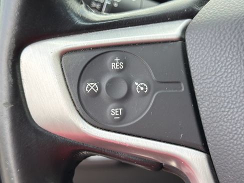 Used 2020 GMC Acadia SLT FWD image 28