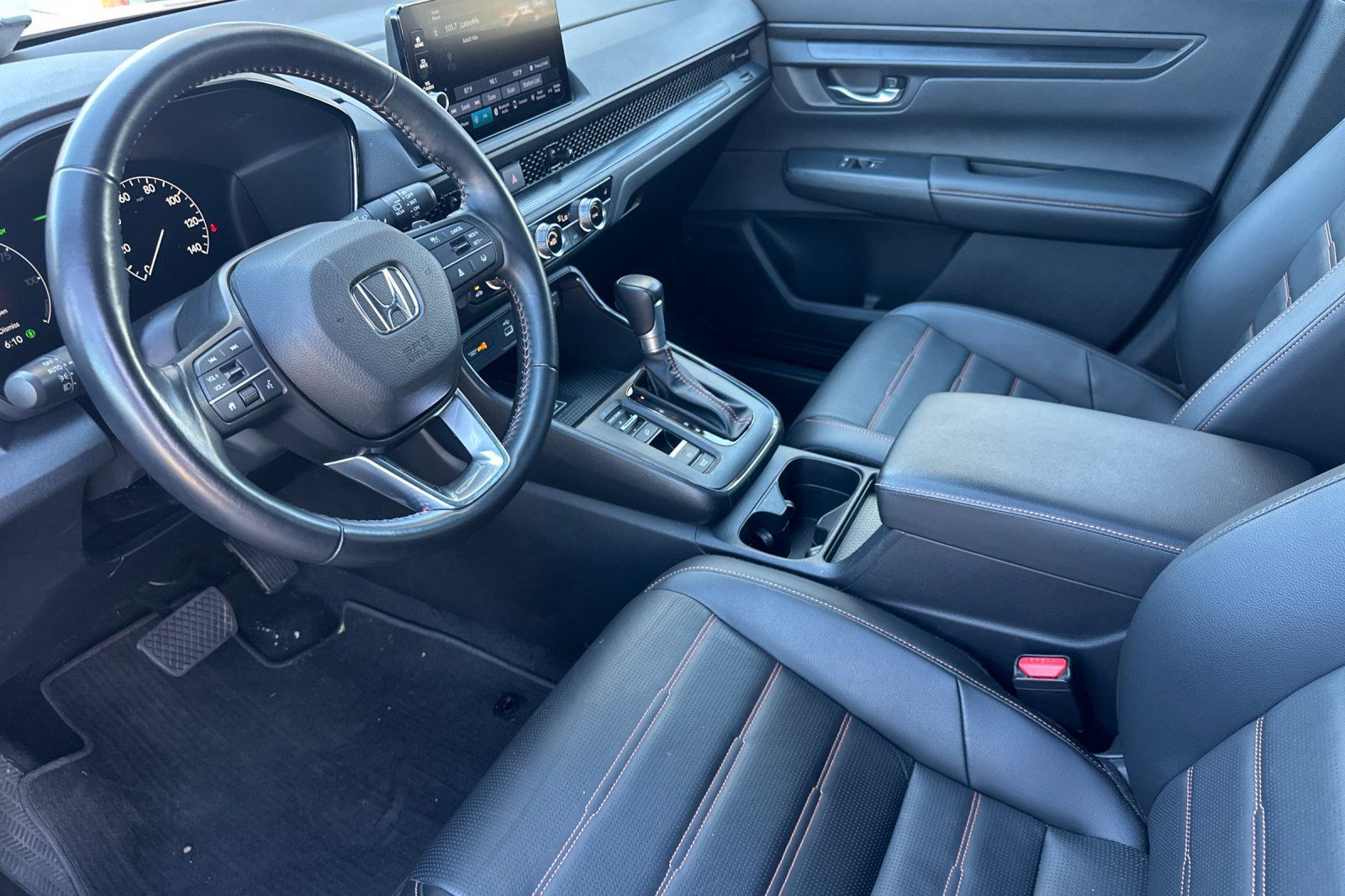 Used 2025 Honda CR-V Sport-L image 10