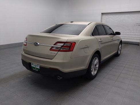 Used 2018 Ford Taurus SE FWD image 9