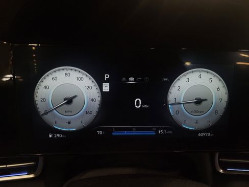 Used 2024 Hyundai Elantra SEL FWD image 23
