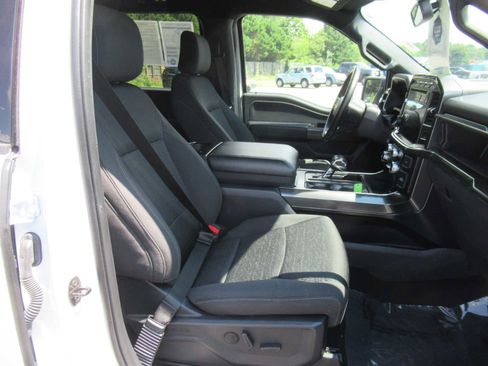 Used 2023 Ford F150 XLT w/ Equipment Group 302A High RWD image 15