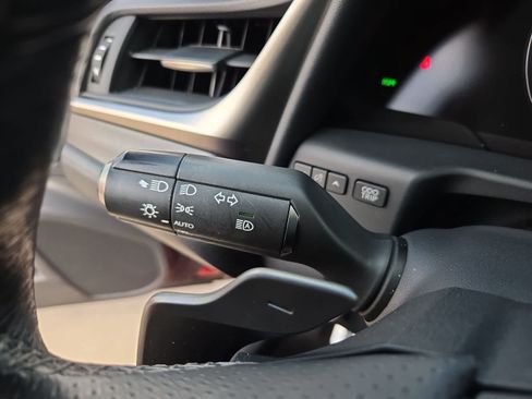 Used 2019 Lexus ES 350 F Sport w/ Accessory Package 2 FWD image 29