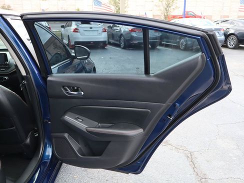 Used 2020 Nissan Altima 2.5 SR FWD image 13