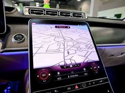 Used 2022 Mercedes-Benz S 580 S 580, 20'' Wheels, AMG Line, w/ AMG Line Package image 42