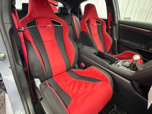 Used 2019 Honda Civic Type R image 18
