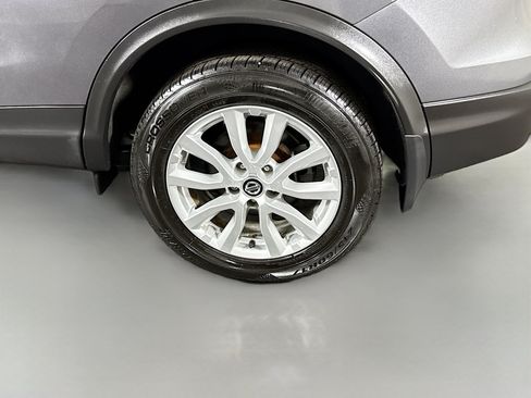 Used 2020 Nissan Rogue Sport S w/ Appearance Package FWD image 36