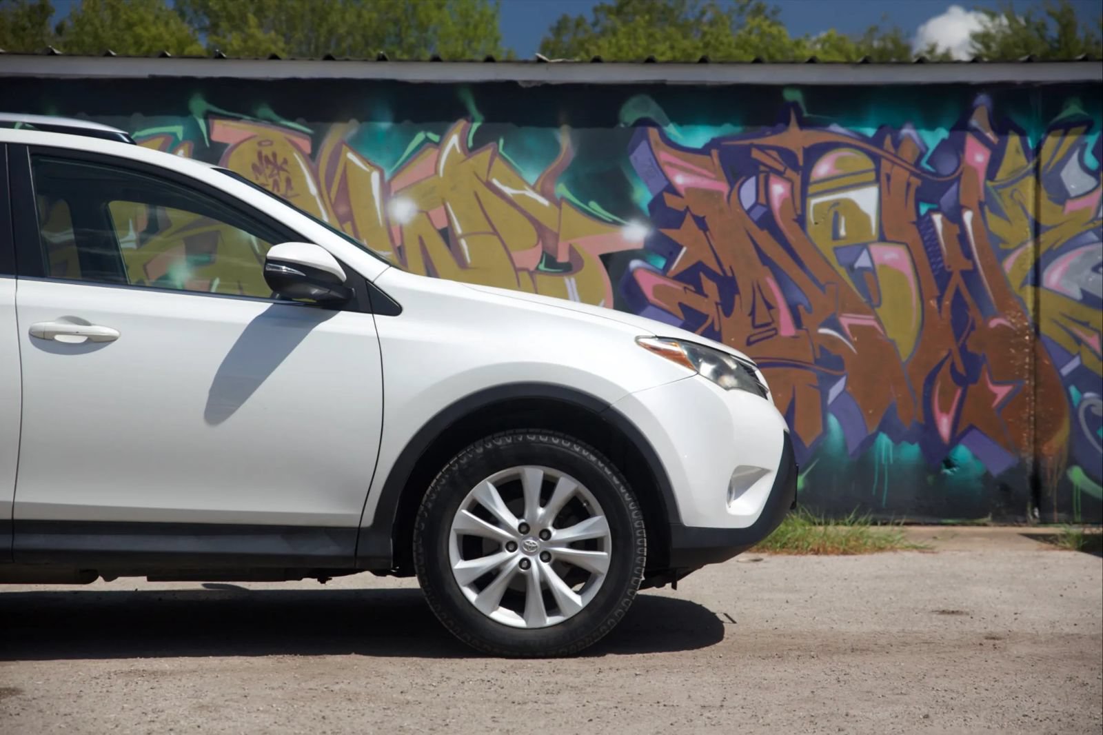 Used 2013 Toyota RAV4 Limited FWD image 33