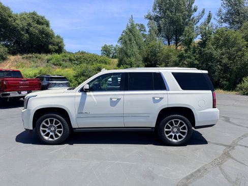 Used 2015 GMC Yukon Denali w/ Open Road Package AWD/4WD image 1