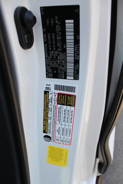 Certified 2026 Toyota Sienna XSE FWD image 56