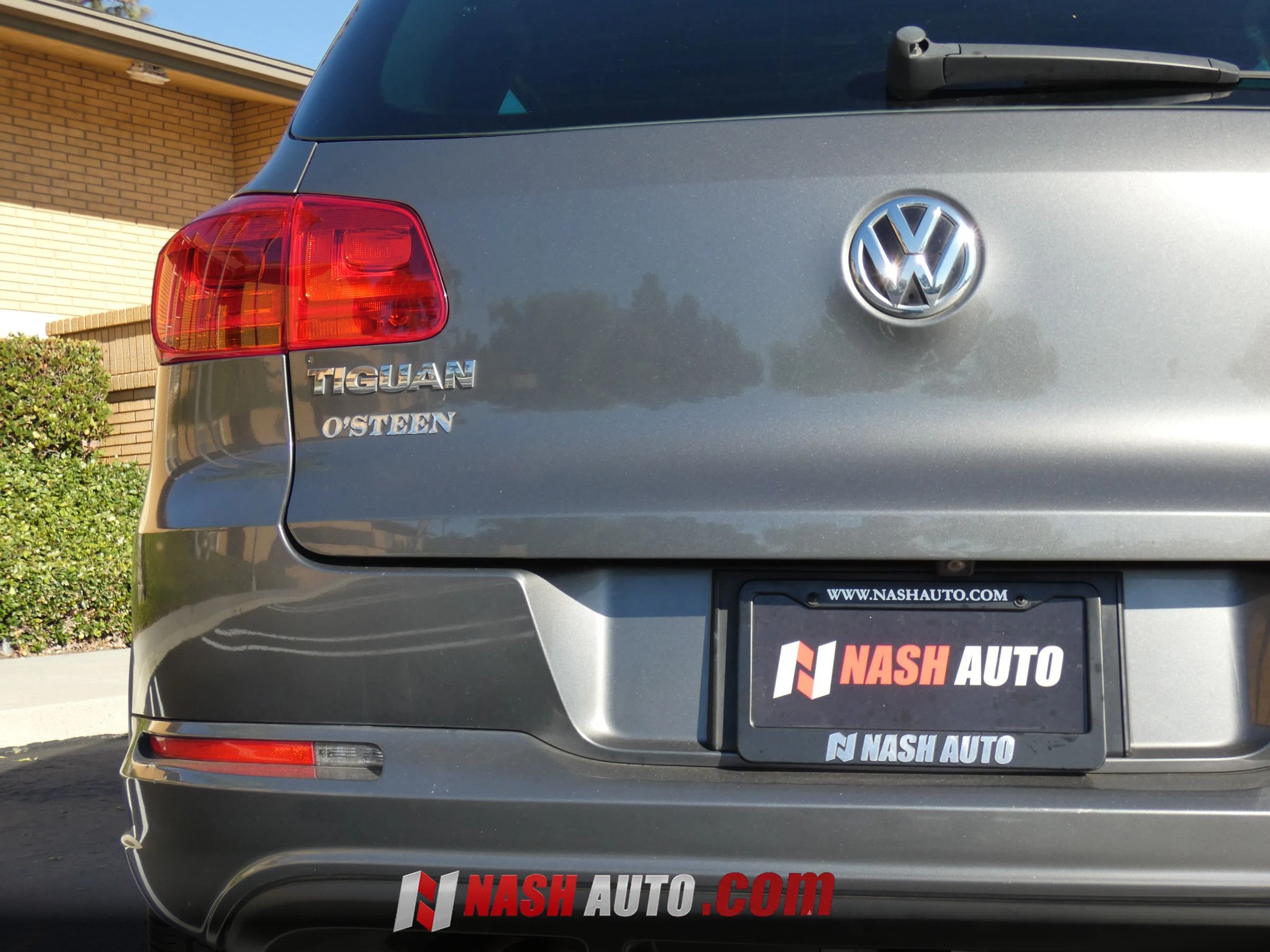 Used 2016 Volkswagen Tiguan R-Line FWD image 12