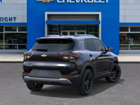 New 2026 Chevrolet TrailBlazer LT w/ Convenience Package FWD image 28