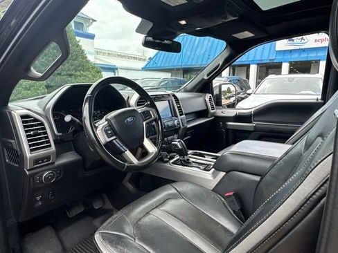 Used 2019 Ford F150 Platinum w/ Equipment Group 701A Luxury AWD/4WD image 13