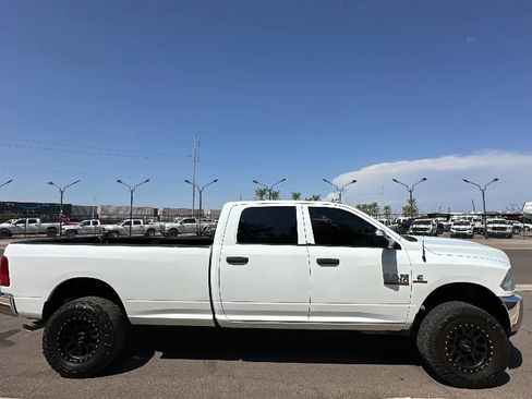 Used 2016 RAM 2500 Tradesman w/ Chrome Appearance Group AWD/4WD image 8