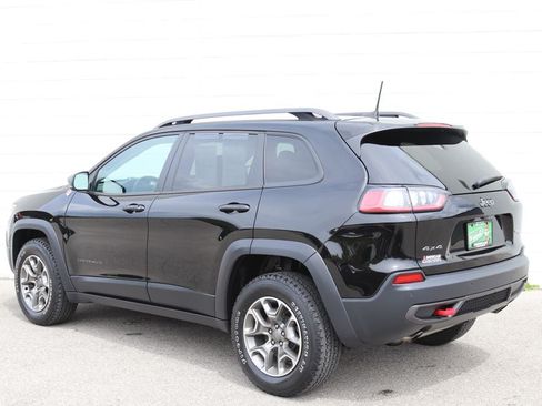 Used 2021 Jeep Cherokee Trailhawk AWD/4WD image 34
