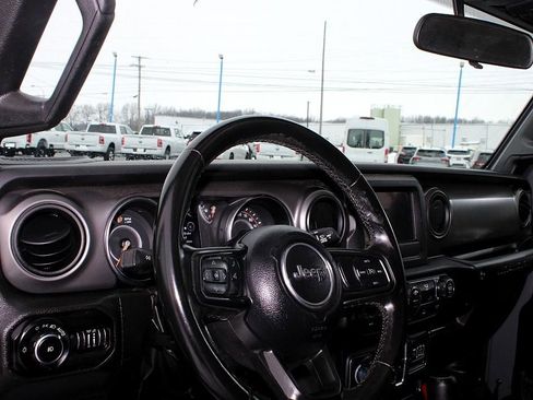Used 2022 Jeep Wrangler Unlimited Sport AWD/4WD image 23