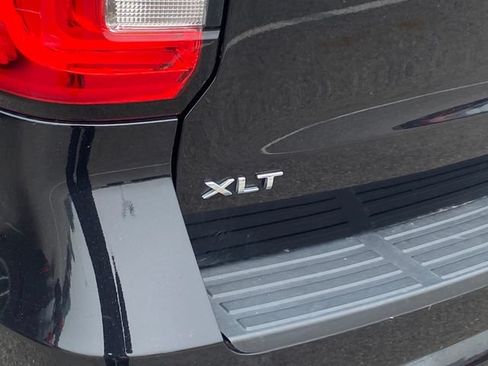 Used 2022 Ford Expedition Max XLT AWD/4WD image 11