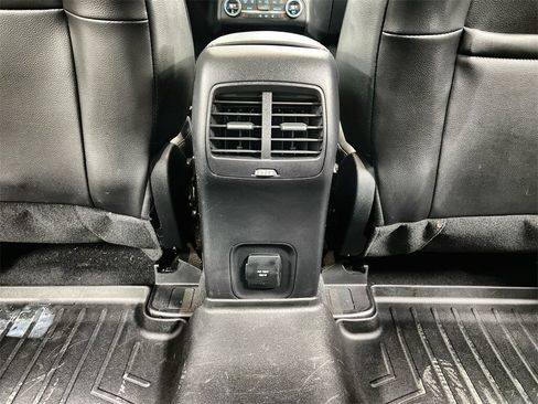 Used 2020 Ford Escape Titanium w/ Titanium Premium Package 2.0 image 20