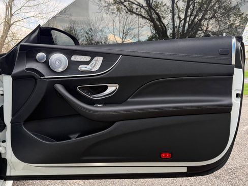 Used 2019 Mercedes-Benz E 450 4MATIC Cabriolet image 16