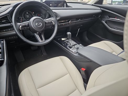 Certified 2025 MAZDA CX-30 AWD 2.5 S w/ Preferred Package image 3