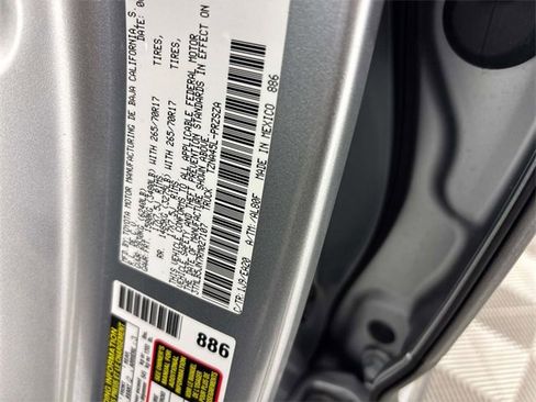 Used 2024 Toyota Tacoma TRD Off-Road image 30