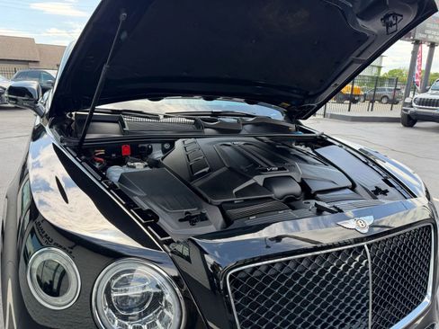 Used 2020 Bentley Bentayga AWD/4WD image 27