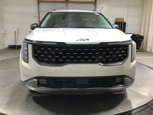 New 2026 Kia Carnival SX Prestige image 2