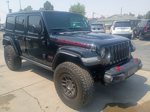 Used 2022 Jeep Wrangler Unlimited Rubicon w/ Xtreme Recon 35" Tire Package AWD/4WD image 4