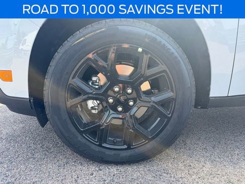 New 2025 Ford Maverick XLT w/ XLT Luxury Package image 31