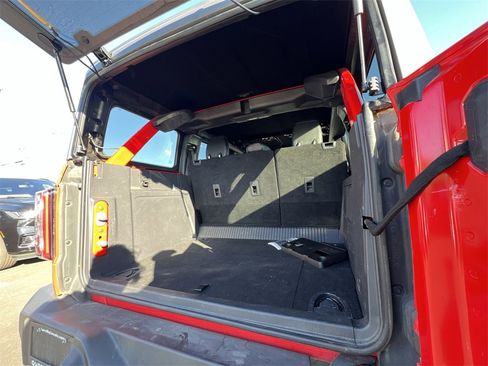 Used 2023 Ford Bronco Wildtrak image 22