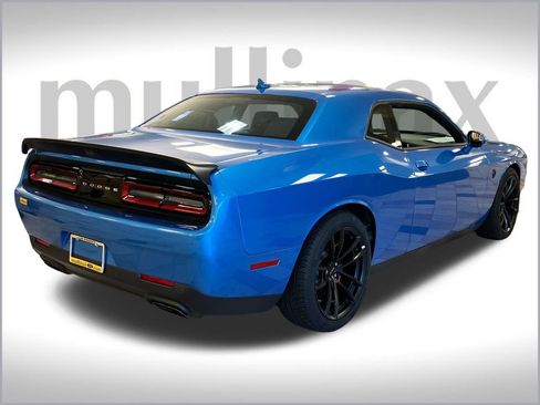 Used 2023 Dodge Challenger SRT Hellcat image 6
