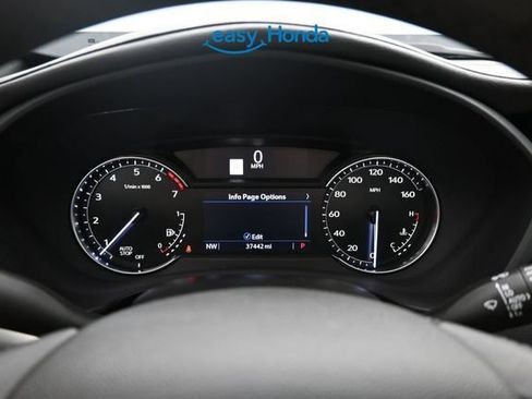 Used 2023 Cadillac XT4 Premium Luxury w/ Enhanced Visibility Package FWD image 9
