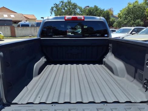 Used 2023 Chevrolet Colorado LT w/ LT Convenience Package image 6