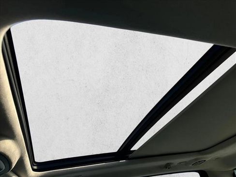 Used 2025 RAM 1500 Tungsten image 19