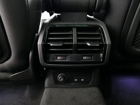 New 2025 Audi Q3 2.0T Premium image 27