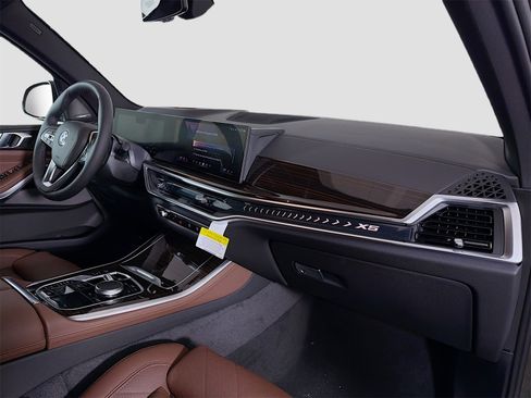New 2026 BMW X5 xDrive40i image 32