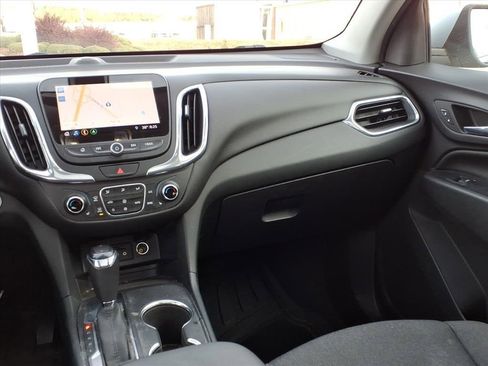 Used 2019 Chevrolet Equinox LT image 10