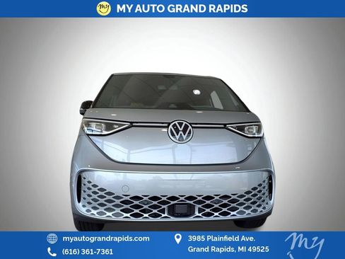 Used 2025 Volkswagen ID. Buzz Pro S RWD image 20