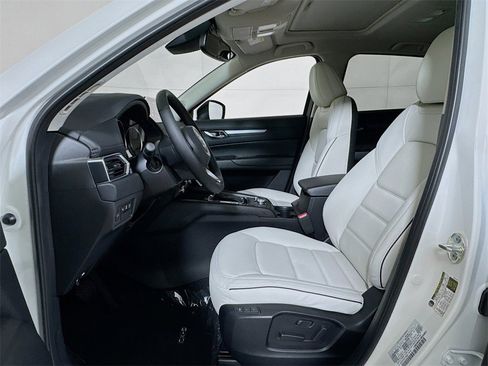 New 2025 MAZDA CX-5 AWD 2.5 S w/ Preferred Package image 12