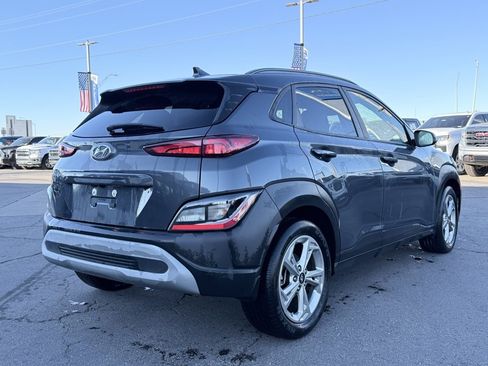 Used 2022 Hyundai Kona SEL w/ Convenience Package image 8