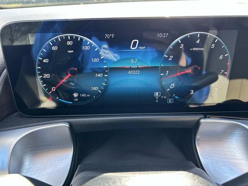 Used 2022 Mercedes-Benz GLB 250 4MATIC image 37