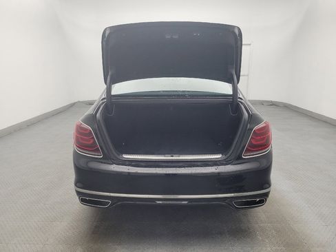 Used 2020 Kia K900 Luxury image 29
