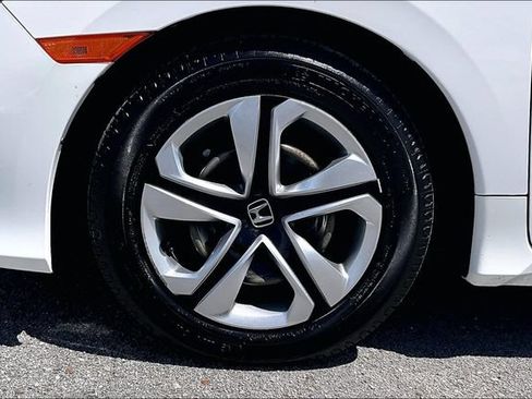 Used 2018 Honda Civic LX image 30