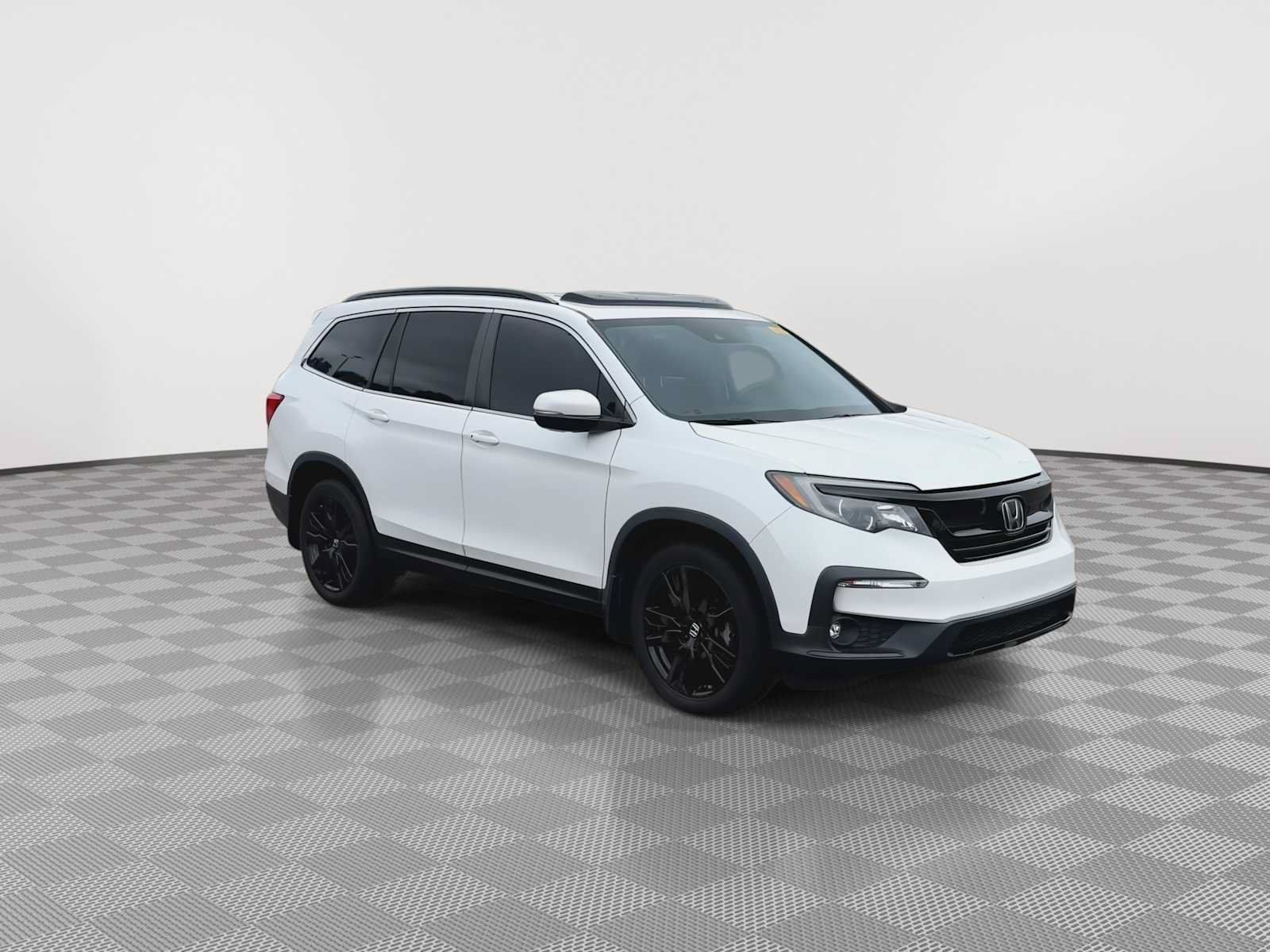 Used 2022 Honda Pilot Special Edition image 2