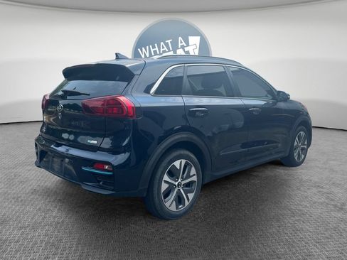 Used 2020 Kia Niro EX Premium FWD image 3