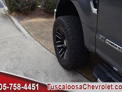 Used 2021 Ford F250 Lariat w/ FX4 Off-Road Package image 16