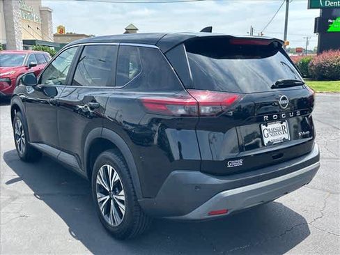 Used 2022 Nissan Rogue SV AWD/4WD image 5