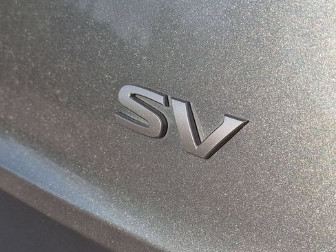 Used 2024 Nissan Rogue SV FWD image 31