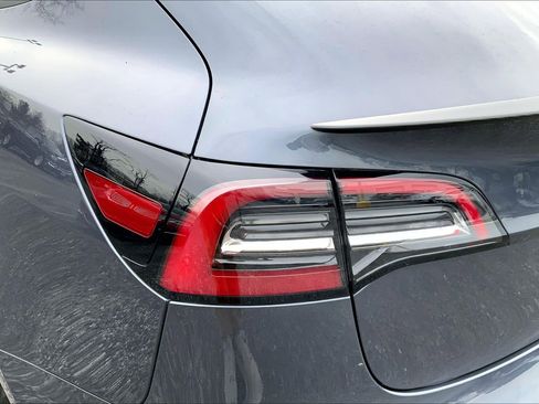 Used 2023 Tesla Model 3 Performance image 26